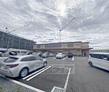 新鮮激安市場！太秦店まで596m