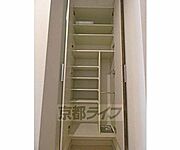 ・お部屋によっては家具家電がついております。