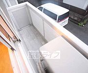 何か置けますよ・