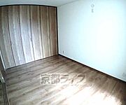 フローリングでとても綺麗なお部屋です