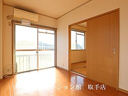 居間
