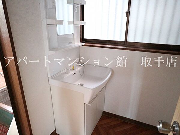 detached 茨城県取手市野々井872-6

地図を見る