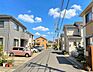 外観：静けさに包まれる閑静な住宅街の落ち着いた暮らし