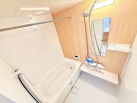 一日の疲れをリセットする追い焚き付きバスルーム