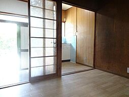 居間