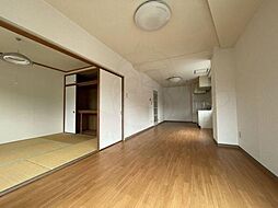 プリムローズ嵯峨 3階1LDKのリビング/ダイニング