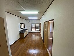 居間