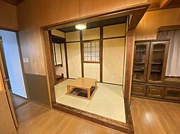 居間
