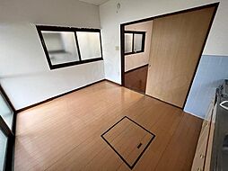 居間