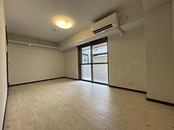 フラッティ千本今出川 303 3階1Kのリビング/ダイニング