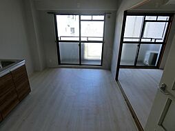 コモド長岡京 2階2DKのリビング/ダイニング