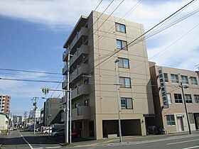 クラウン北10条 00602 ｜ 北海道札幌市中央区北十条西19丁目35番地6（賃貸マンション1K・6階・27.42㎡） その1