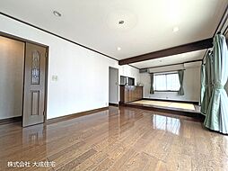 居間