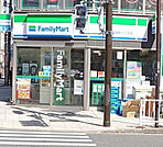 ファミリーマート横浜長者町九丁目店(コンビニ)まで4m