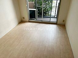 居間