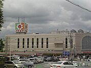 Izumiya（イズミヤ） 大久保店（551m）