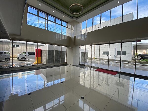 建物エントランス