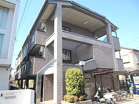 シャルルシャトー  ｜ 大阪府貝塚市中町（賃貸アパート1K・3階・23.04㎡） その1