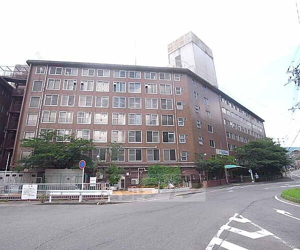 画像30:京都双岡病院まで150m 高齢者の総合医療と看護・介護に従事された病院です。