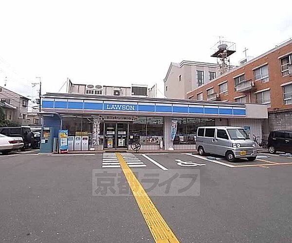 画像30:ローソン西院春日通店まで116m 春日四条どおりを南いくと西側に見えてまいります。