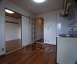 居間
