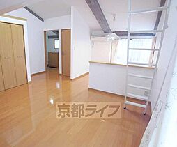 JR山陰本線 花園駅 徒歩5分の賃貸アパート 2階1Kのリビング/ダイニング