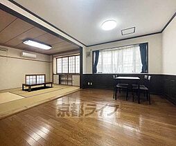 居間