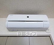 綺麗なエアコンです
