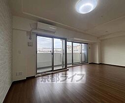 京都地下鉄東西線 太秦天神川駅 徒歩2分の賃貸マンション 5階2LDKのリビング/ダイニング