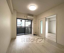 阪急京都本線 西京極駅 徒歩7分の賃貸マンション 4階2SLDKのリビング/ダイニング