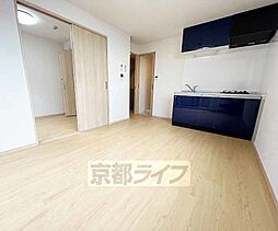 京都地下鉄東西線 太秦天神川駅 徒歩10分の賃貸アパート 3階1DKのリビング/ダイニング