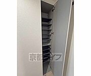 靴収納付きの玄関