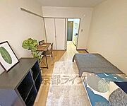 木目調フローリングのお部屋です。