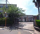 広沢小学校まで319m