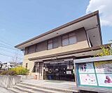 左京区役所岩倉出張所まで1600m 松ヶ崎の区役所まで行かなくてもここに出張所があります。