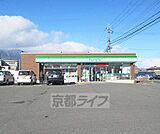 ファミリーマート 和邇南浜店まで191m