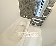 広々とした浴室です。