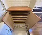 靴収納付きの玄関