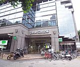 京都中央信用金庫 山科支店まで76m