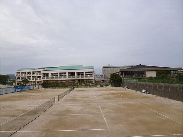画像19:日立市立泉丘中学校（1195m）