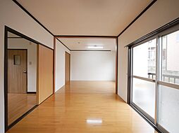 居間