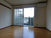 南側洋室6帖