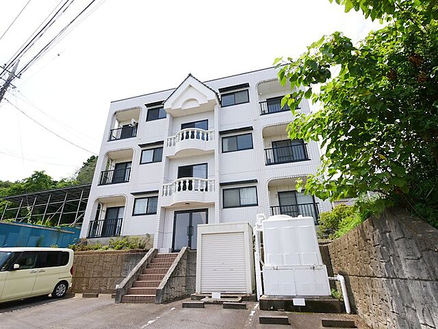 5 / 11