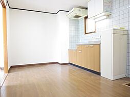 JR総武線 亀戸駅 徒歩5分の賃貸マンション 3階2DKのリビング/ダイニング