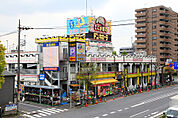 MEGAドン・キホーテ環七梅島店（2157m）