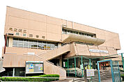 足立区立梅田図書館（455m）