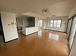 レーベンハイム柏 902 9階3LDKのリビング/ダイニング