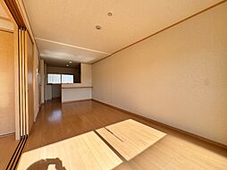 ソレイユ・ビラ 0201 2階1LDKのリビング/ダイニング