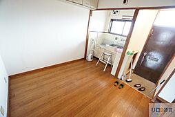 居間