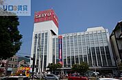 西友川西店 942m